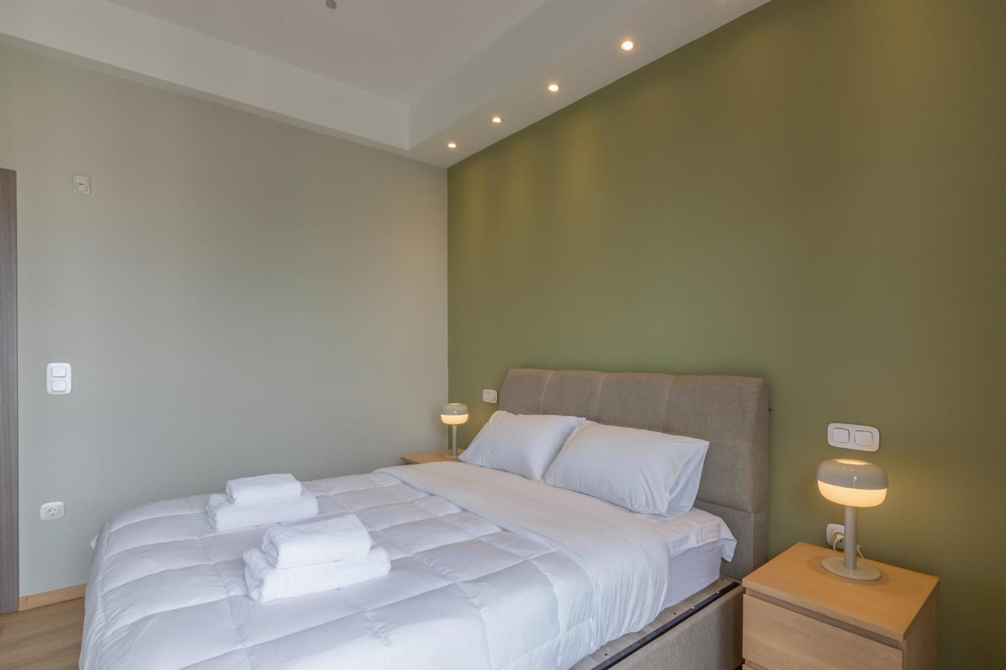 Stratum Apartment By Lobbysquare Atenas Exterior foto