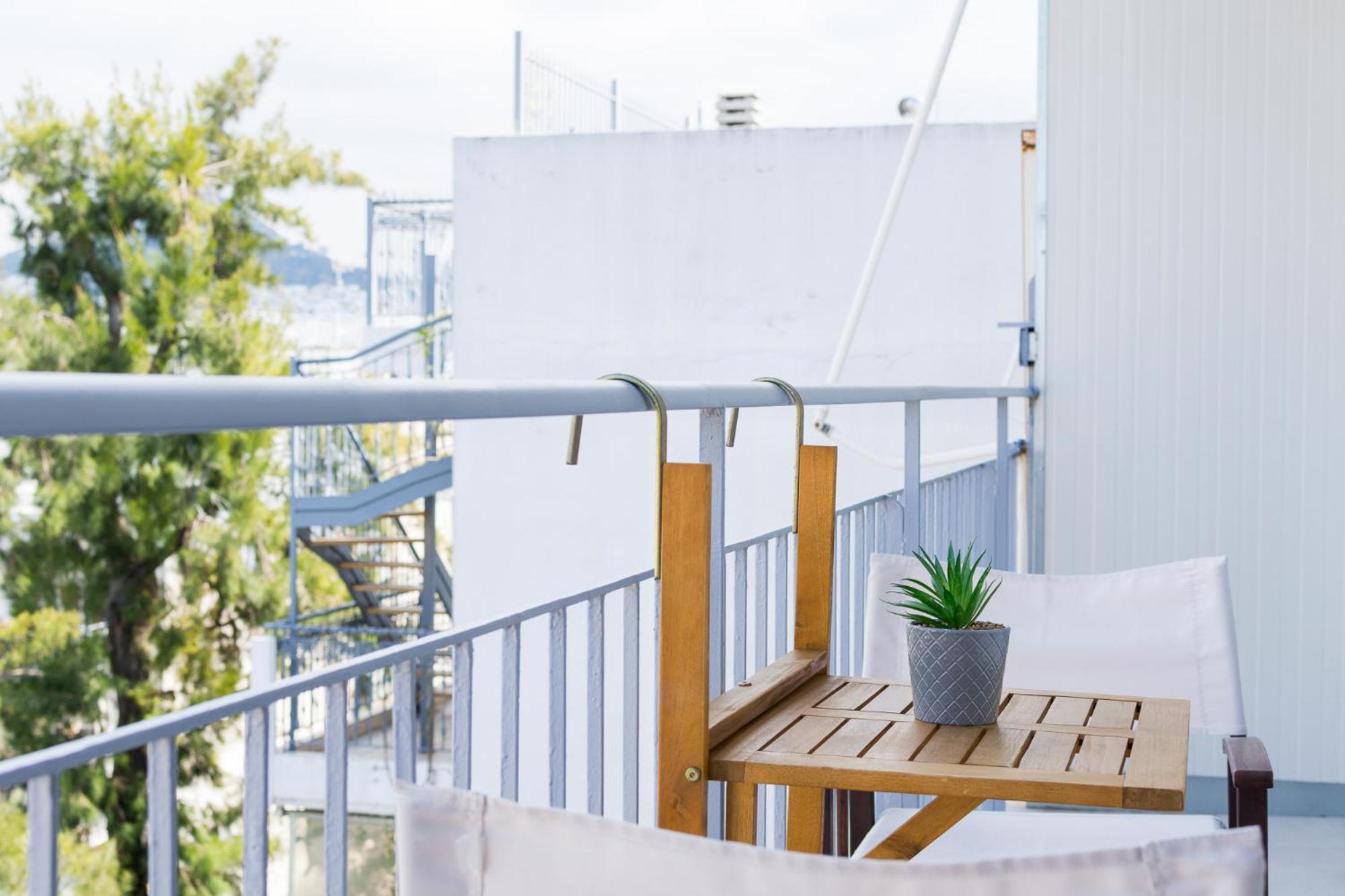 Stratum Apartment By Lobbysquare Atenas Exterior foto