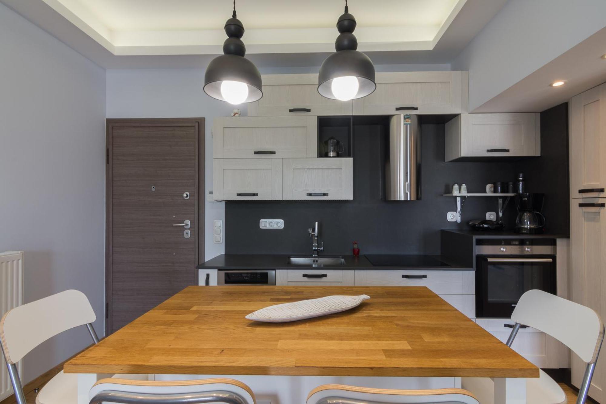 Stratum Apartment By Lobbysquare Atenas Exterior foto